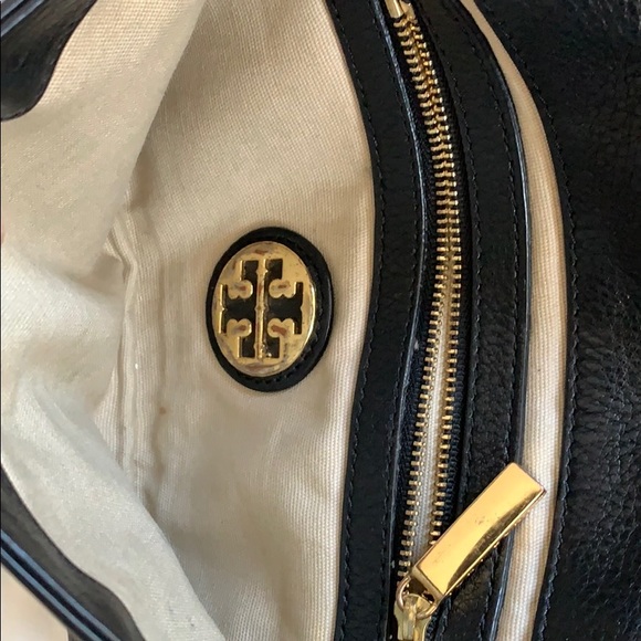 Tory Burch purse - Picture 4 of 5
